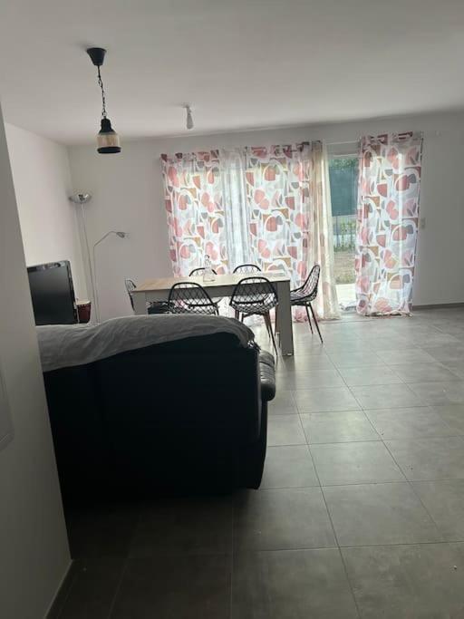 Appartement T3 Rez De Jardin ลูเชียนา ภายนอก รูปภาพ
